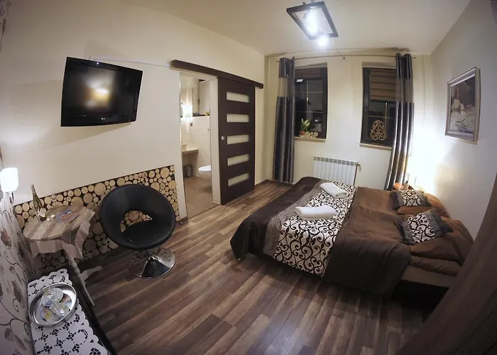 Goral Goralska Osada منزل للإقامة كارباش